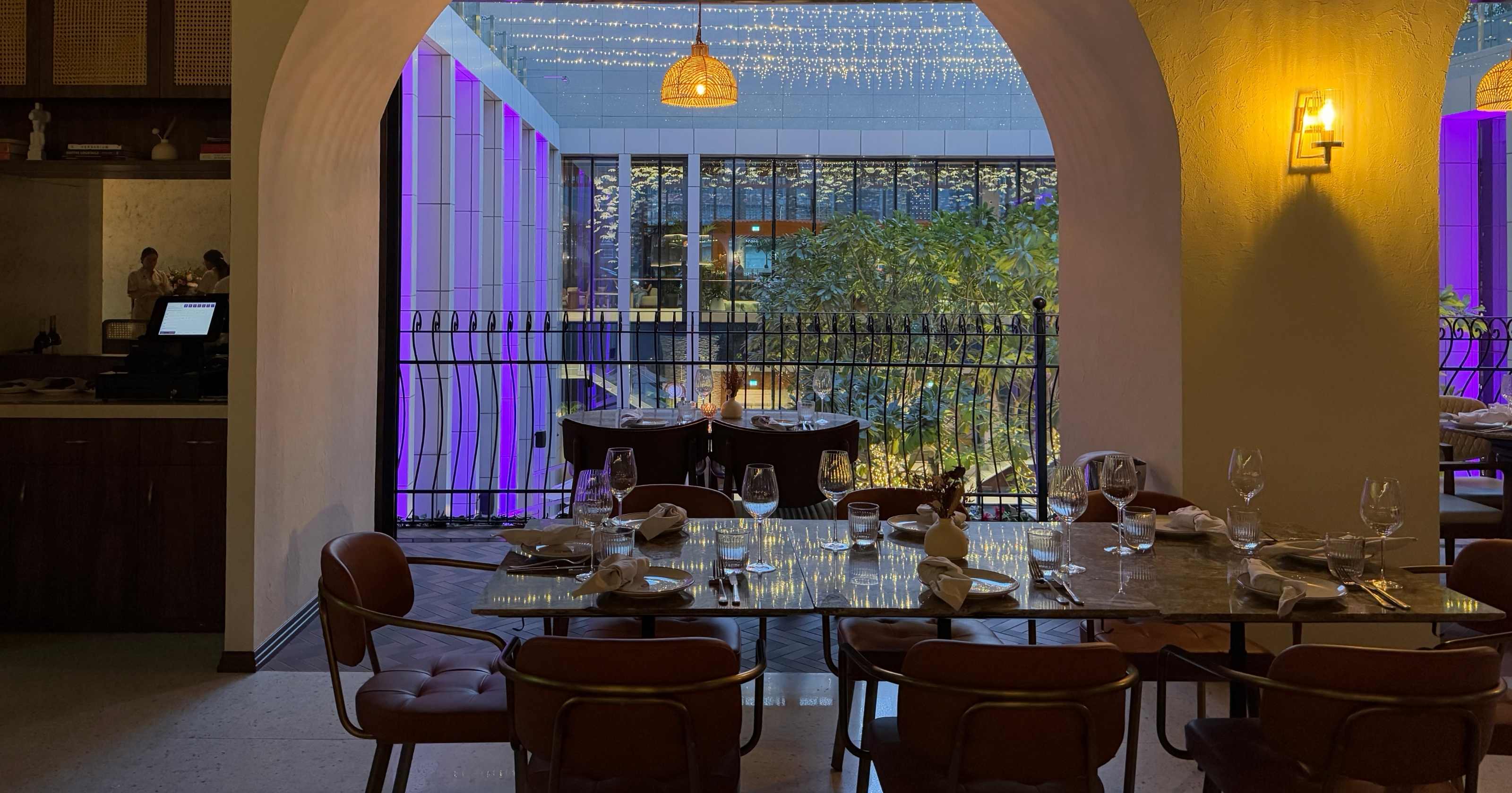 Iftar at Girl & the Goose in Business Bay