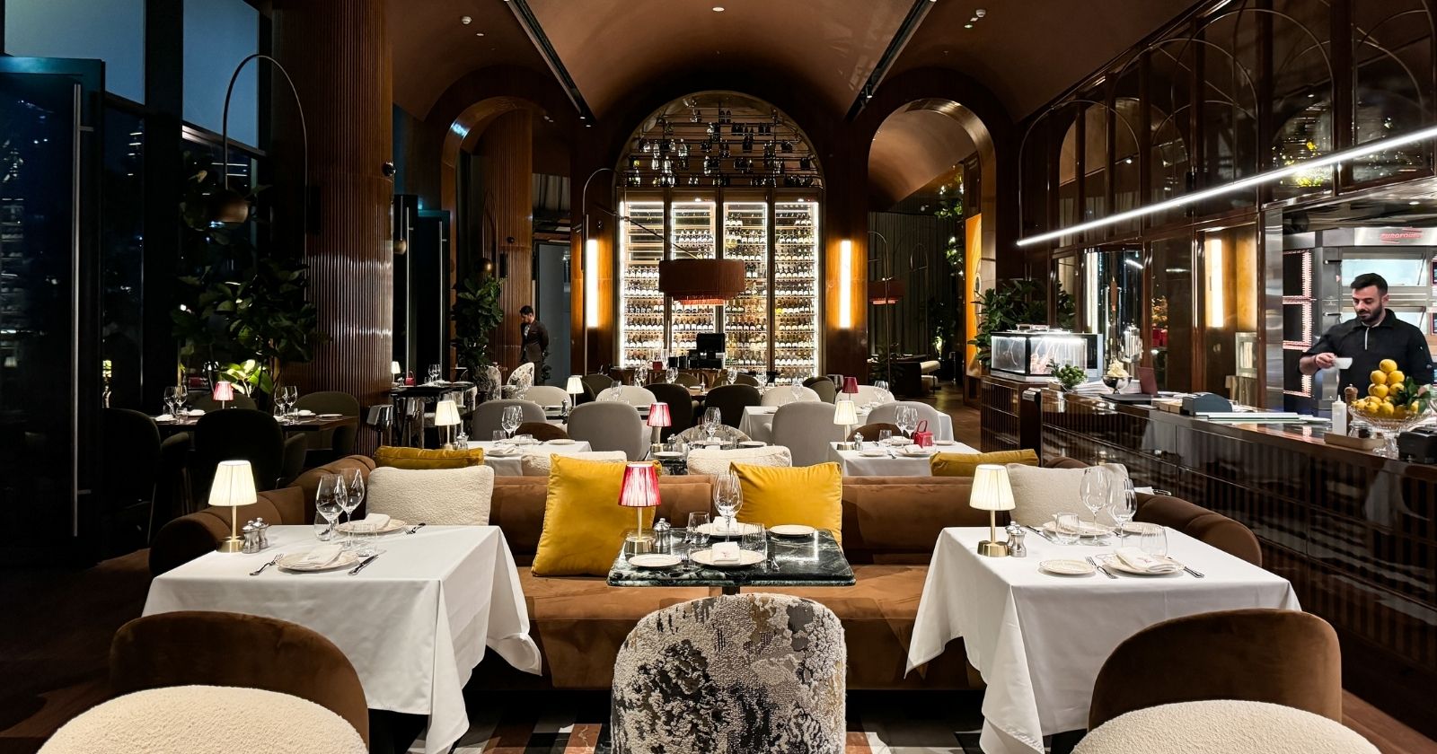 Frou Frou Dubai: A slice of Belle Époque elegance at The Lana