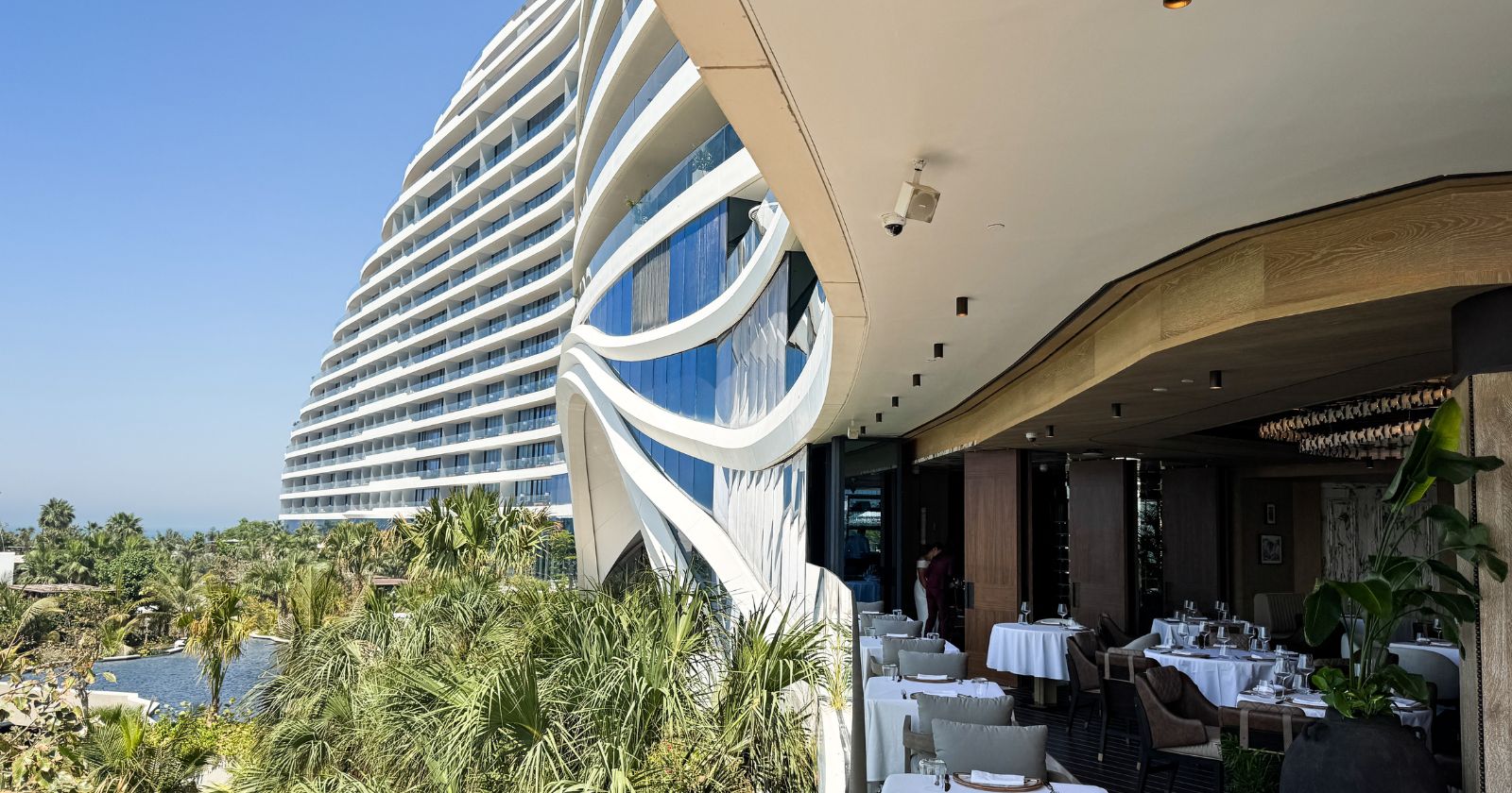 The Cullinan Dubai: Sophisticated steakhouse dining on Jumeirah's seafront