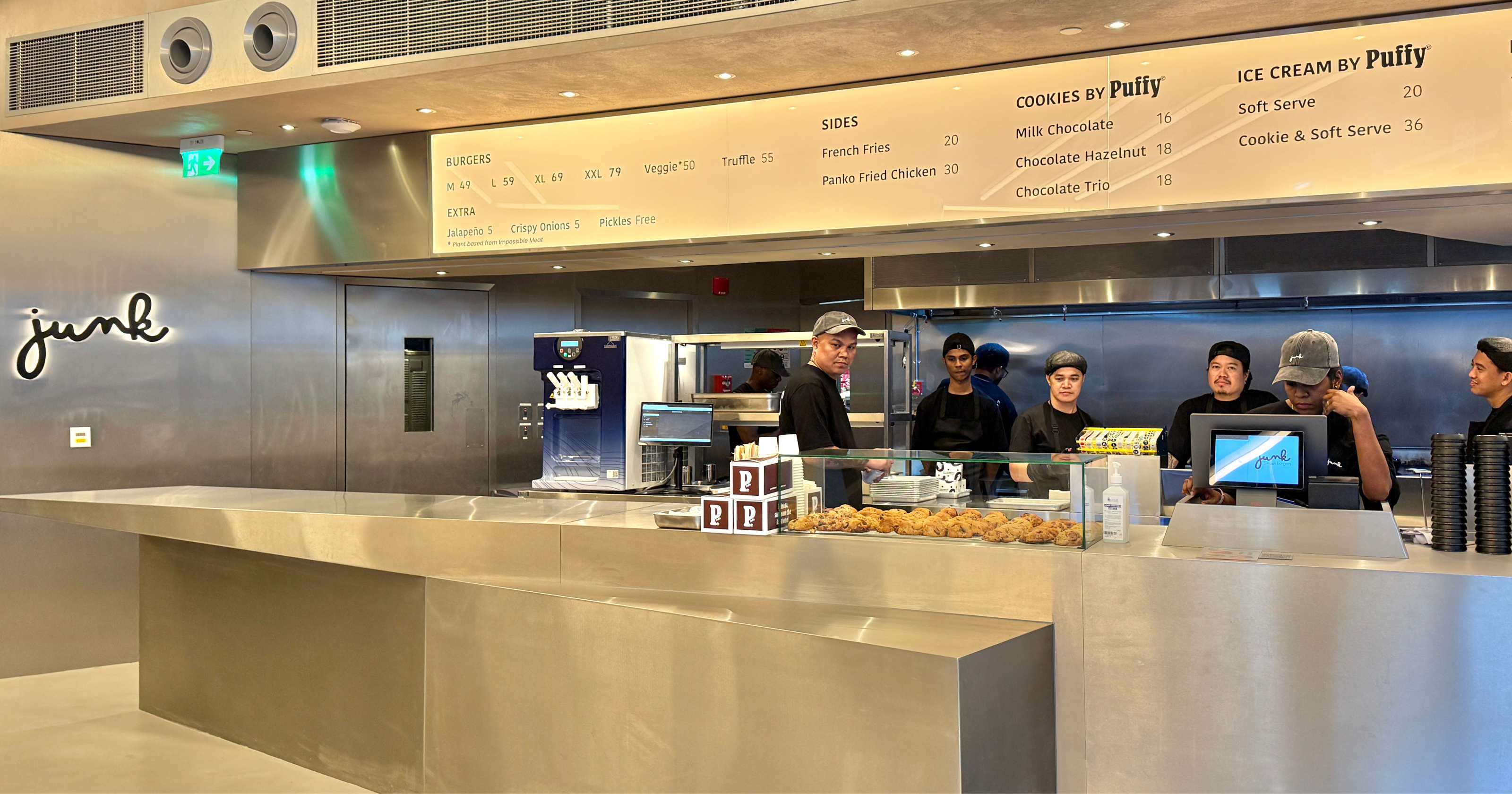 Junk Burger Dubai: London’s iconic smash burgers in the Trade Centre Area