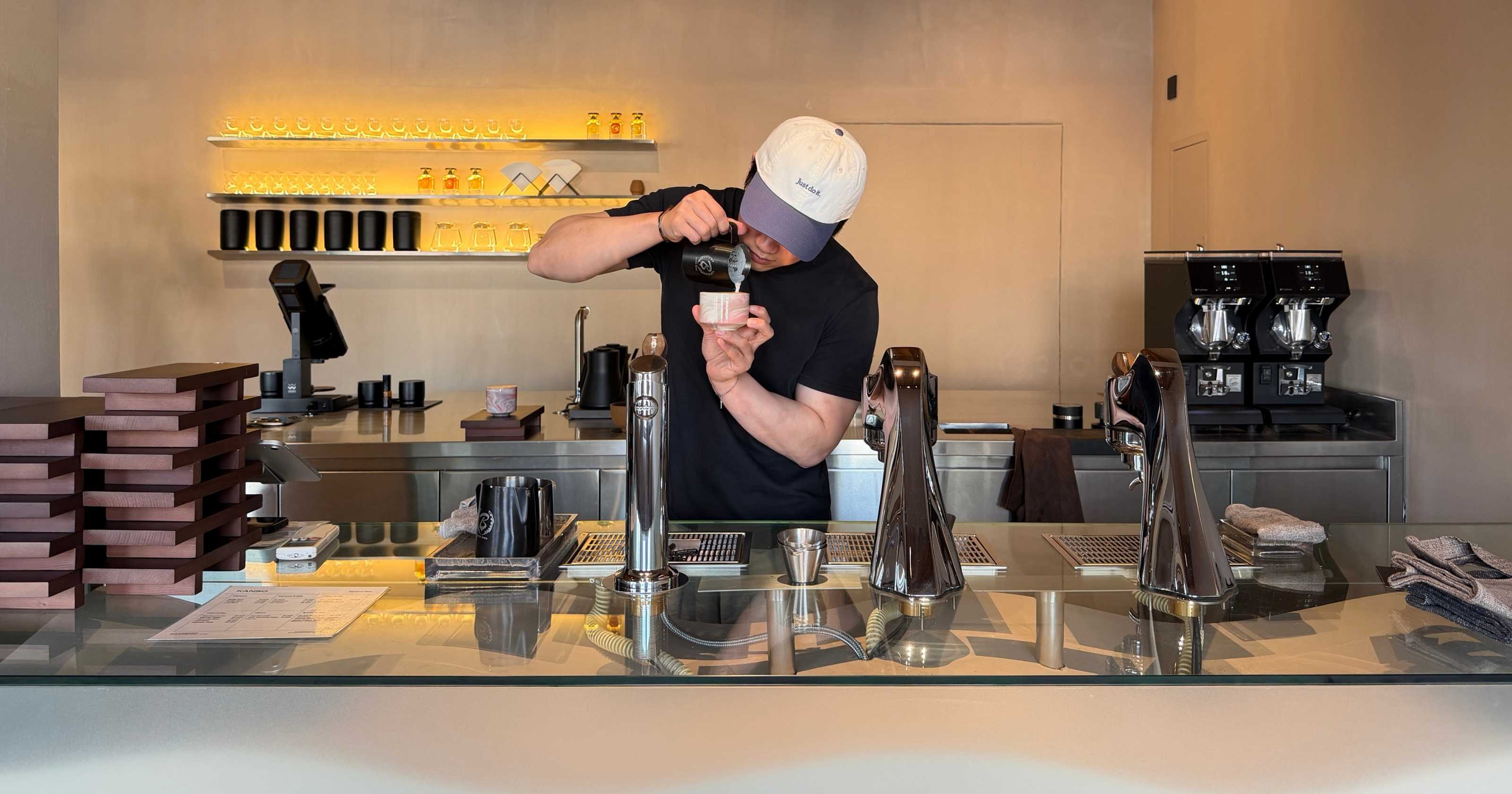 Kanso Coffee Lab Dubai: A specialty coffee and tea bar in Al Fahidi