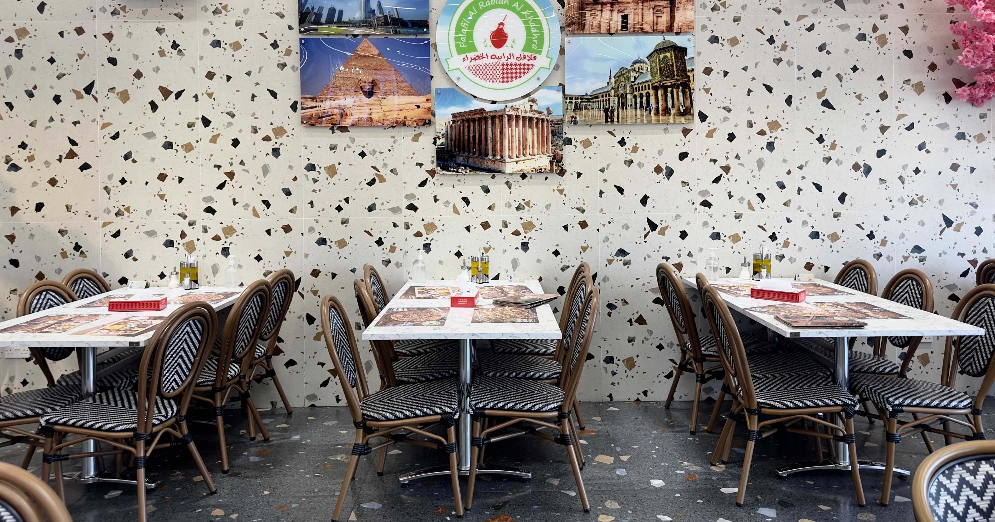 Falafil Al Rabiah Dubai: Falafel, hummus and manakeesh to almost 24 hours