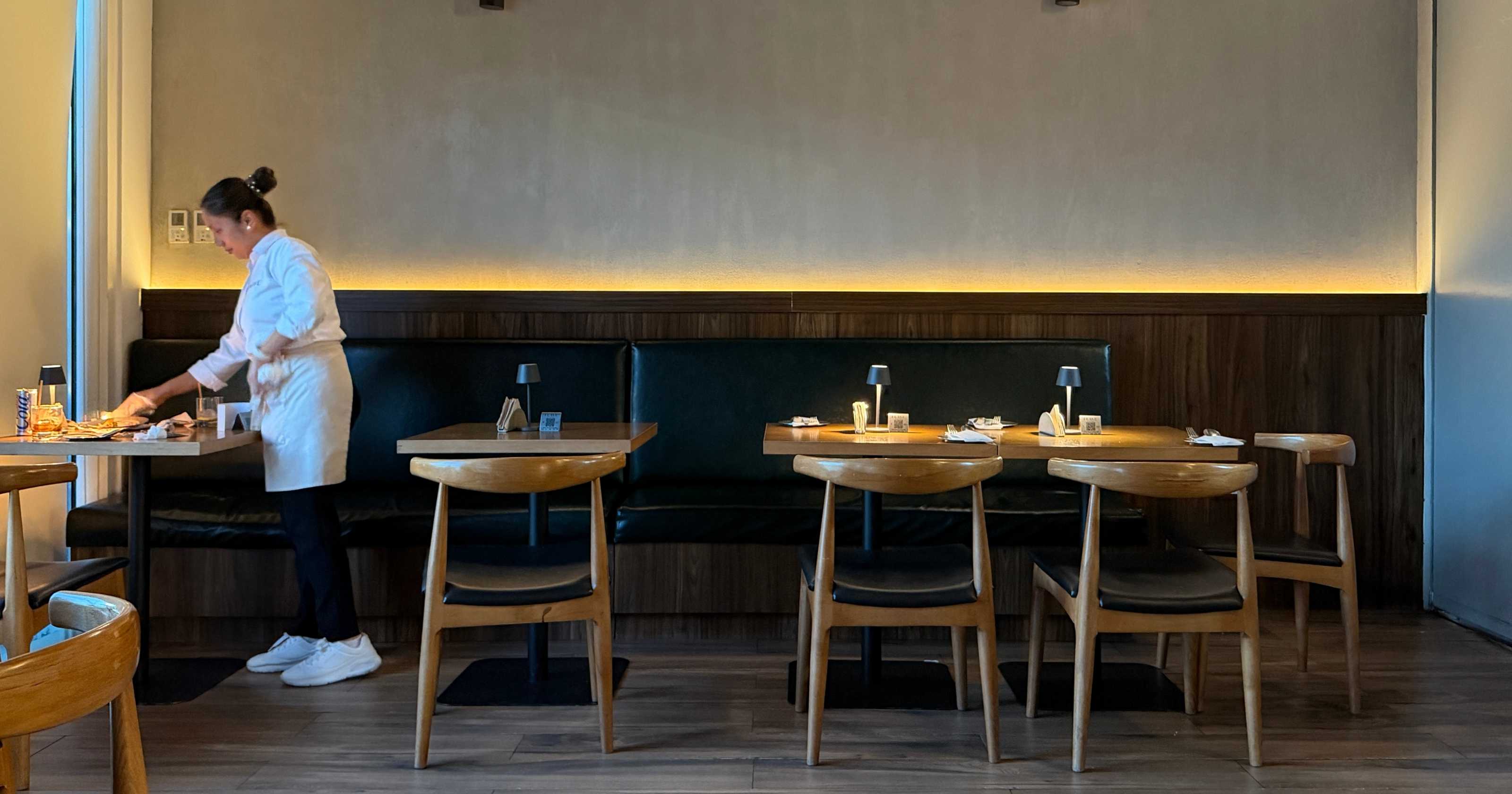 FLAVE Dubai: Wagyu smash burgers, wings and loaded fries in Jumeirah's Dar Wasl