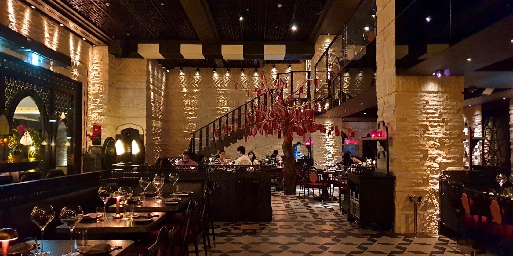 Hutong: Spectacular Chinese food, a licensed bar & fancy vibes