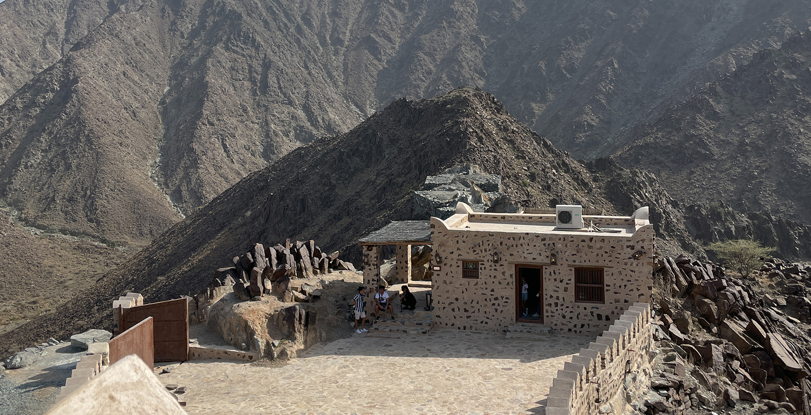 Explore a 300-year-old fortress in Khor Fakkan