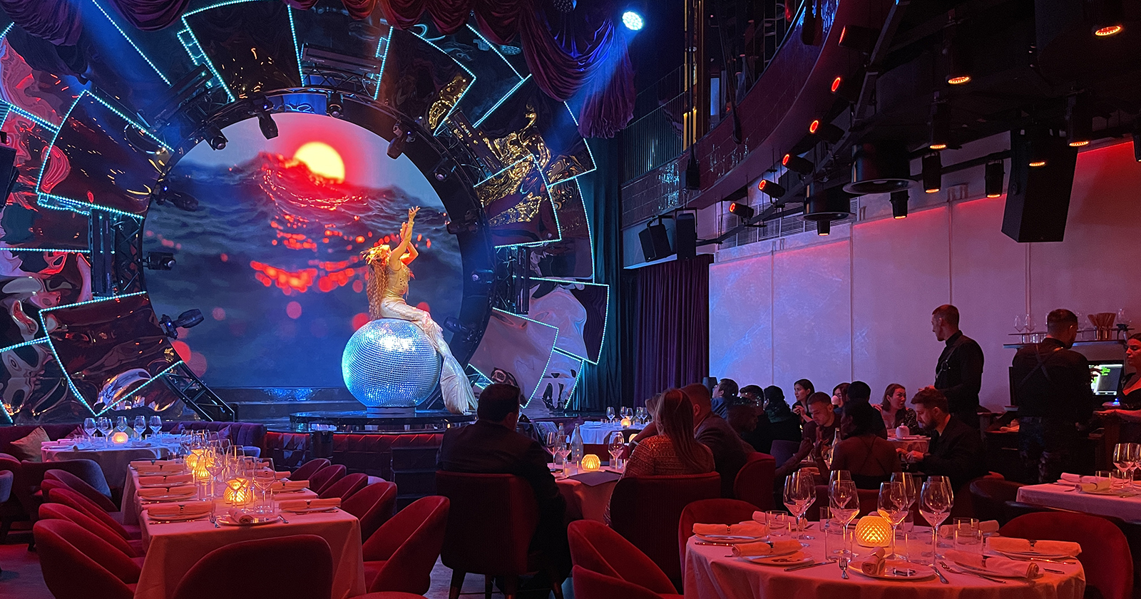Babylon: A fabulously OTT dinner & show experience in DIFC