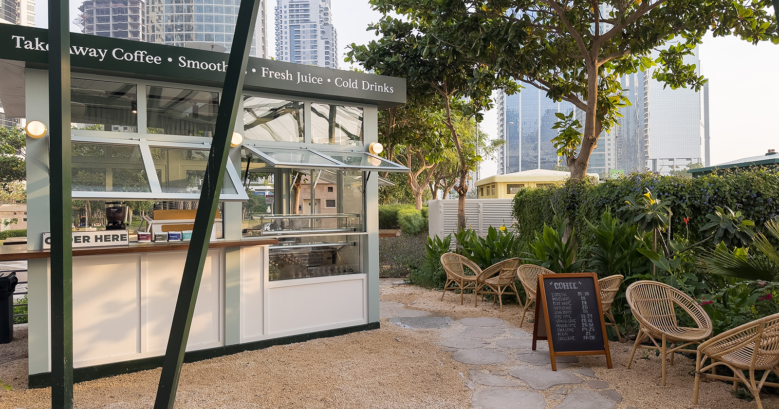 Splendour Fields: Gourmet cafe fare and a park-like setting in JLT
