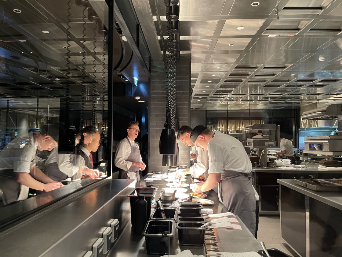 Dinner By Heston Blumenthal: A London fine dining icon on the Palm Jumeirah 