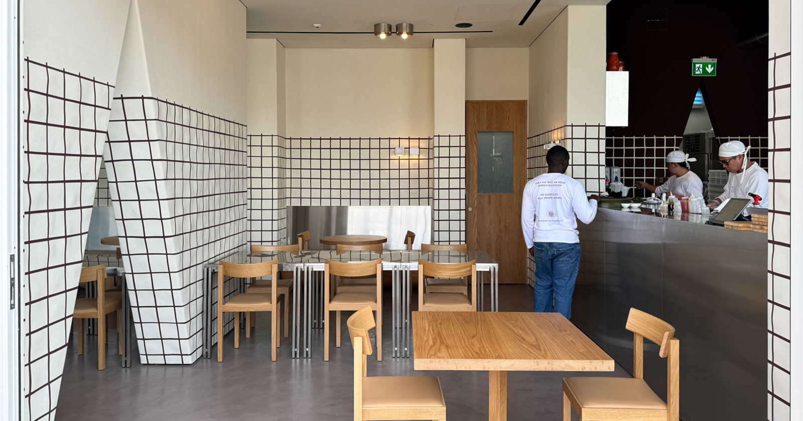 Moon Slice Pizza: Local artisan pizza in a sleek setting