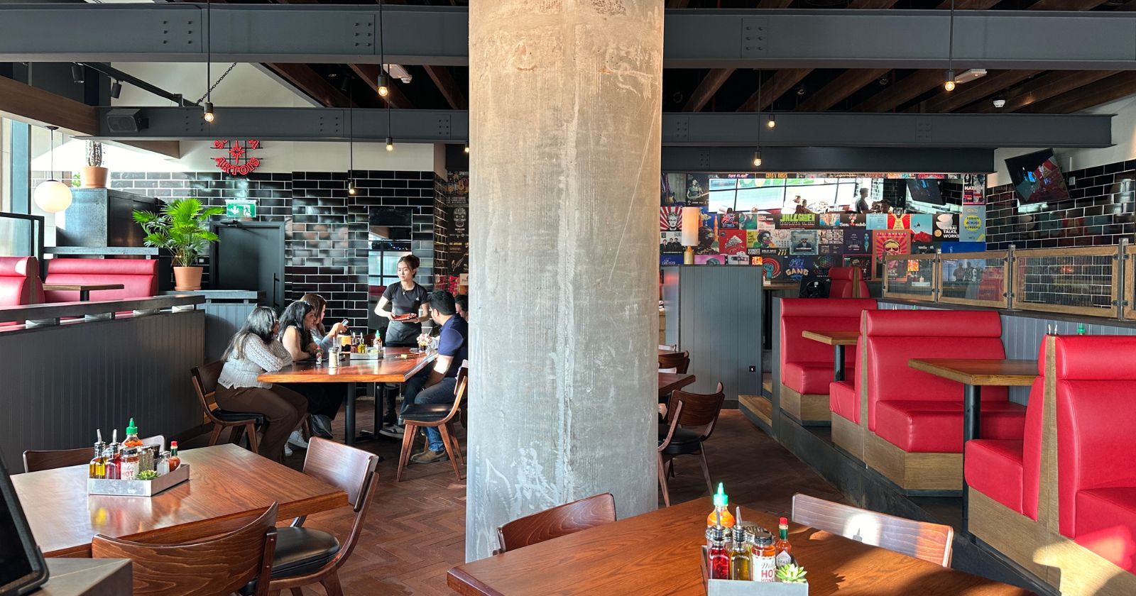 Pitfire: A licensed venue from the pizza icons in Dubai Hills