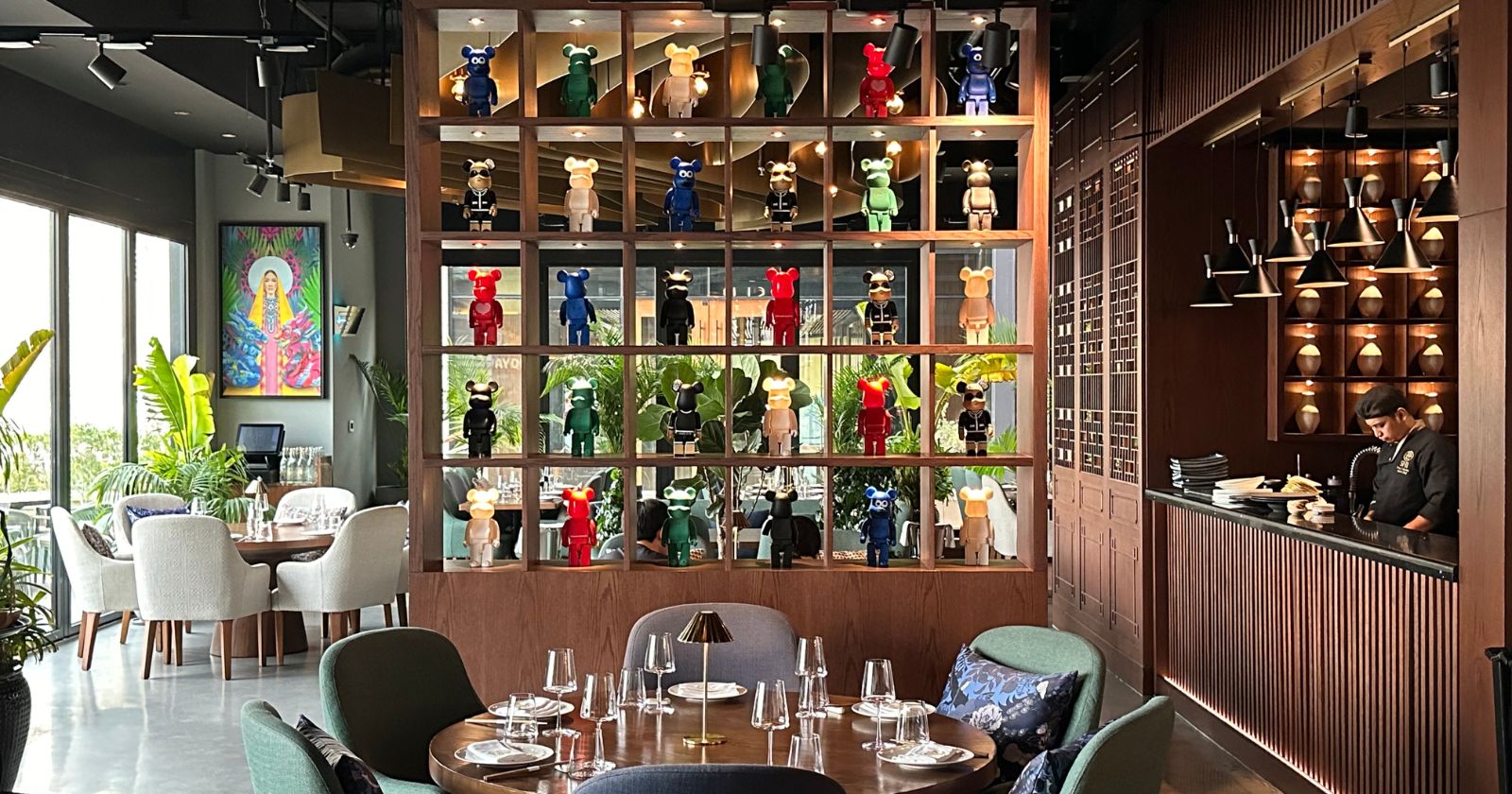 SHI: A slice of Chinese elegance on Bluewaters Island